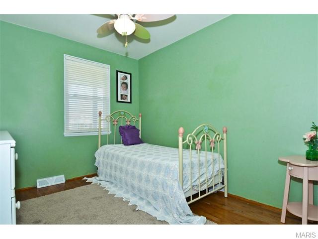 5810 Langley Ave, Saint Louis, MO 63123 photo 14