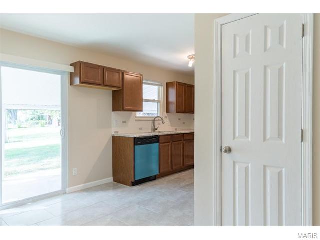 503 Clover, O'fallon, MO 63366 photo 12