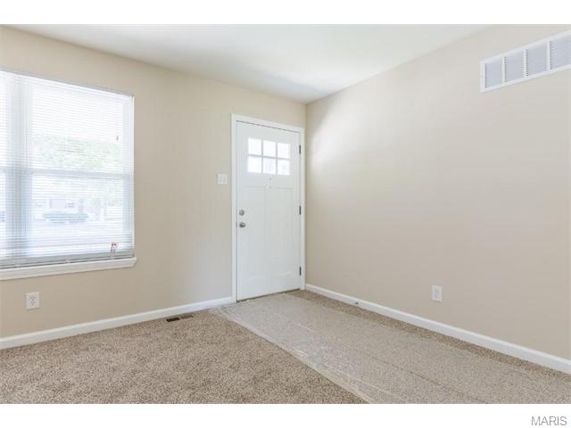 503 Clover, O'fallon, MO 63366 photo 3