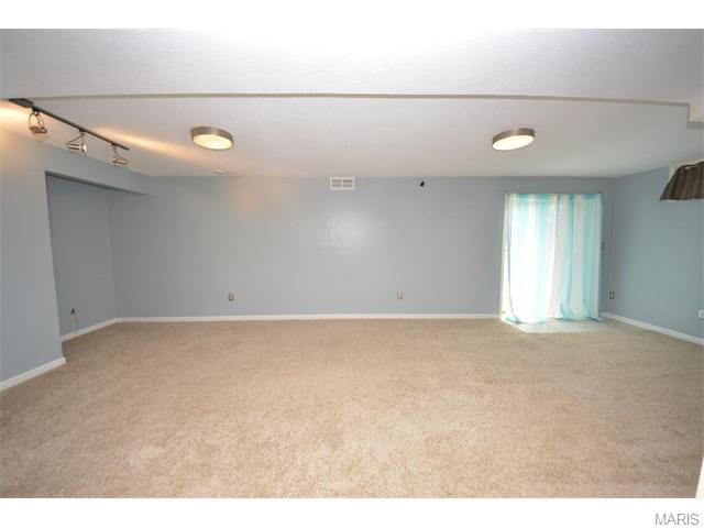 626 Sundance Dr, O'fallon, MO 63368 photo 18