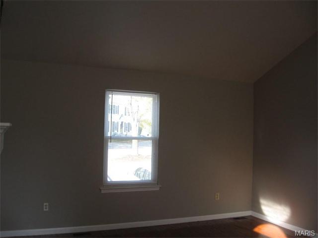 178 Pheasant Pt, O'fallon, MO 63368 photo 4