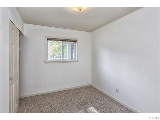 405 Saint Patrick Dr, O'fallon, MO 63366 photo 13