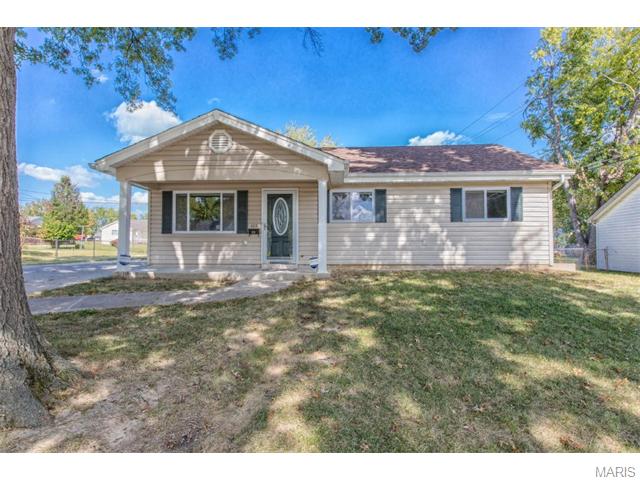 405 Saint Patrick Dr, O'fallon, MO 63366 photo 1