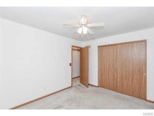 879 Hardcastle, O'fallon, MO 63366 photo 17