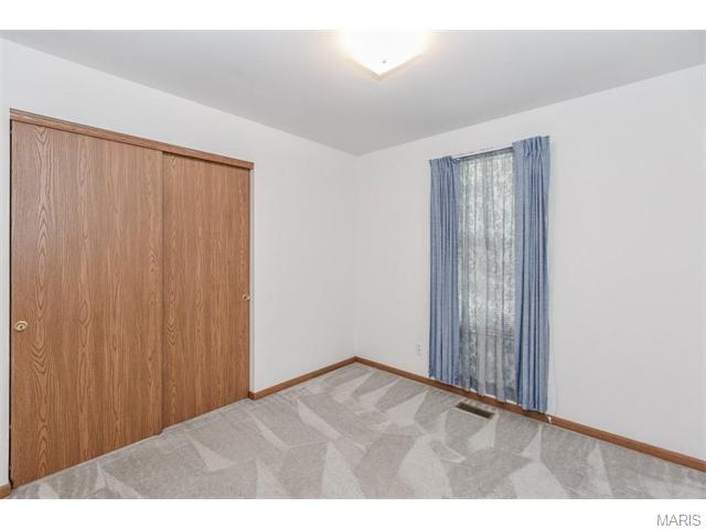 879 Hardcastle, O'fallon, MO 63366 photo 13