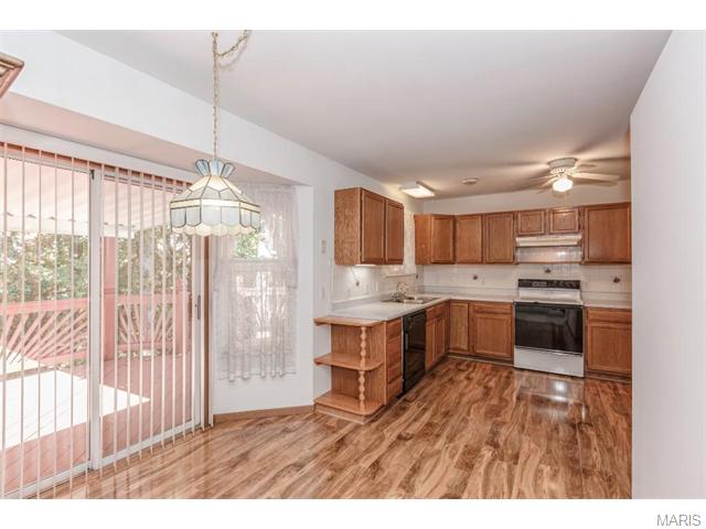 879 Hardcastle, O'fallon, MO 63366 photo 7