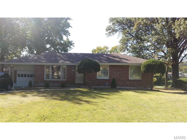 1220 Garwood, Saint Louis, MO 63137 photo 1