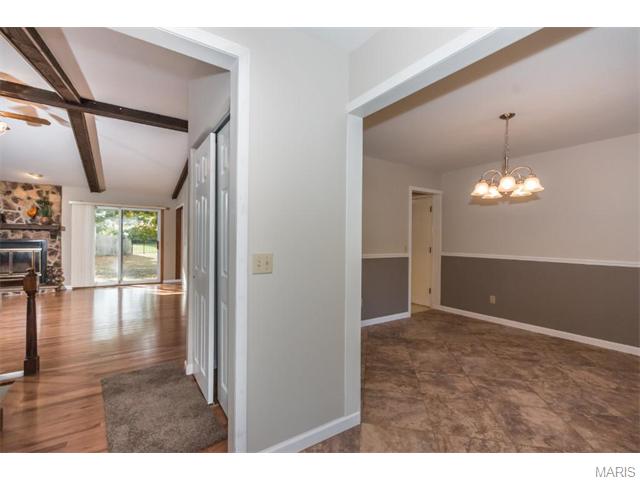 121 Cedar Ridge Ct, Weldon Spring, MO 63304 photo 5
