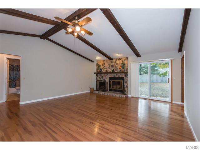 121 Cedar Ridge Ct, Weldon Spring, MO 63304 photo 3