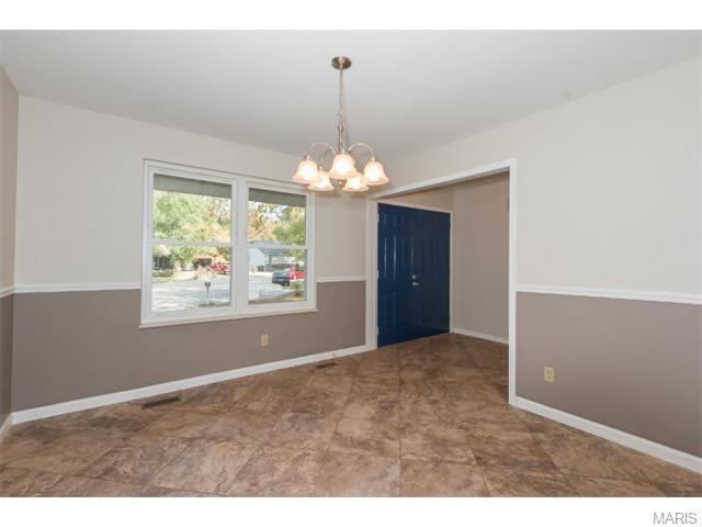 121 Cedar Ridge Ct, Weldon Spring, MO 63304 photo 6