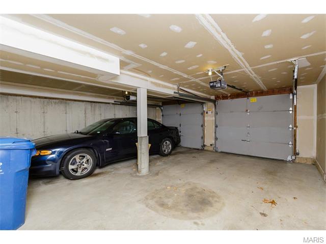 580 Oak Ridge Trails Ct, Ballwin, MO 63021 photo 21