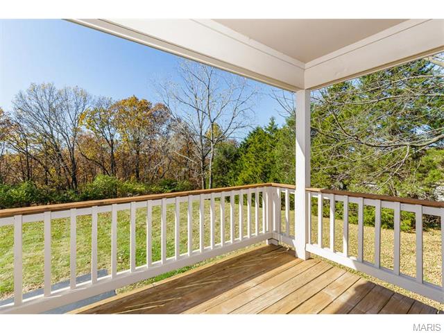 580 Oak Ridge Trails Ct, Ballwin, MO 63021 photo 23