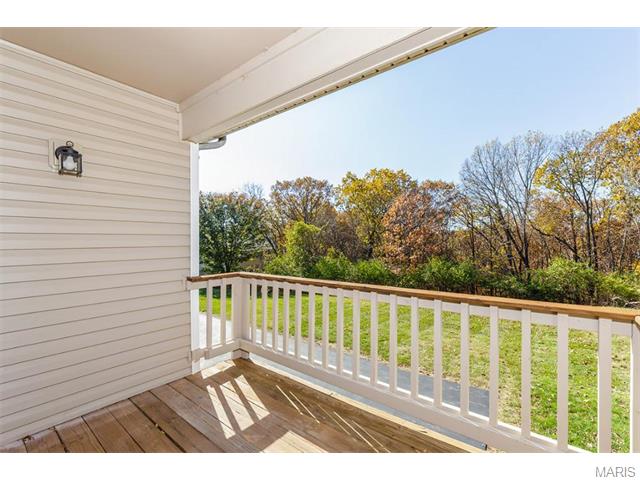 580 Oak Ridge Trails Ct, Ballwin, MO 63021 photo 22
