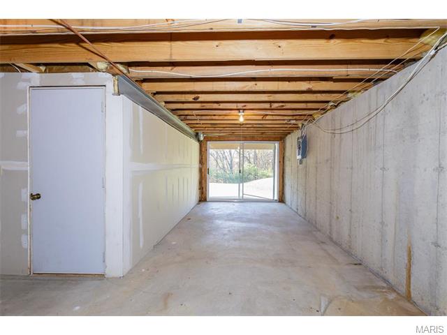 580 Oak Ridge Trails Ct, Ballwin, MO 63021 photo 20