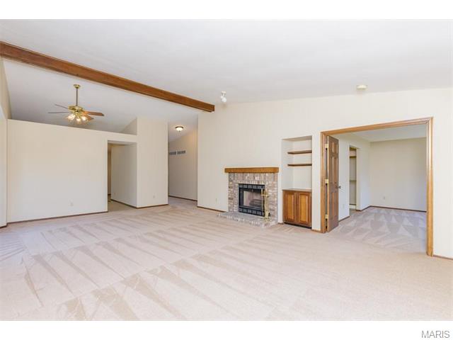 580 Oak Ridge Trails Ct, Ballwin, MO 63021 photo 5