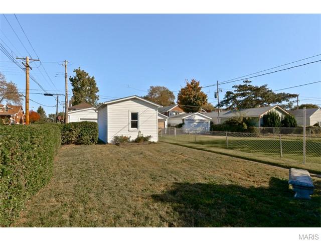 5229 Gresham Ave, Saint Louis, MO 63109 photo 28