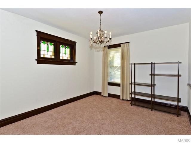 5229 Gresham Ave, Saint Louis, MO 63109 photo 7