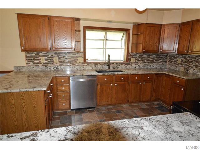3376 Old Oak, O'fallon, MO 63366 photo 4
