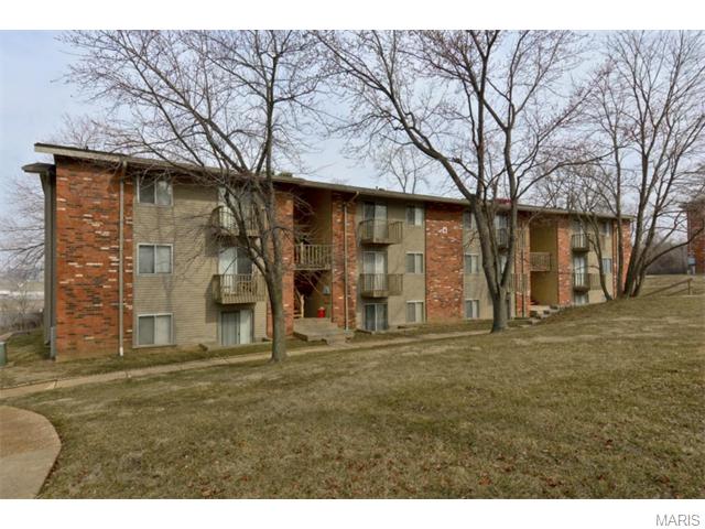 4403 Normandy Trace Dr #e, Saint Louis, MO 63121 photo 1