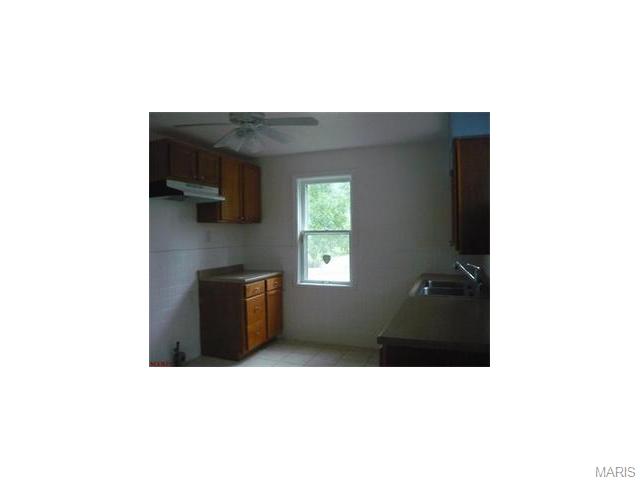 7400 Leadale Dr, Greendale, MO 63121 photo 7