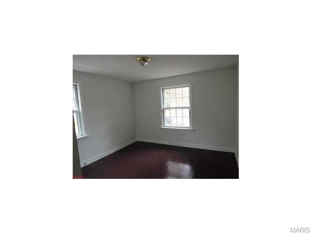 7400 Leadale Dr, Greendale, MO 63121 photo 10