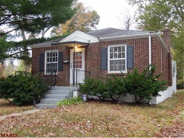 7400 Leadale Dr, Greendale, MO 63121 photo 1