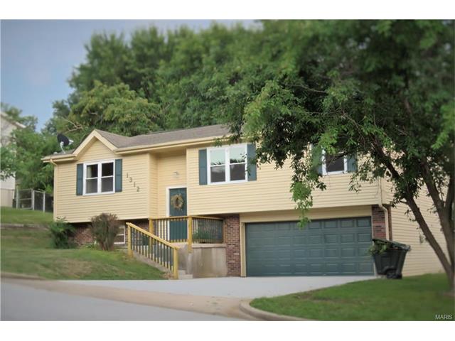 1312 Hillview Dr, Rolla, MO 65401 photo 1