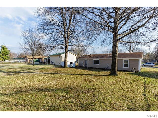 703 Eastbrook Dr, O'fallon, MO 63366 photo 30