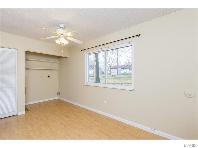 703 Eastbrook Dr, O'fallon, MO 63366 photo 10