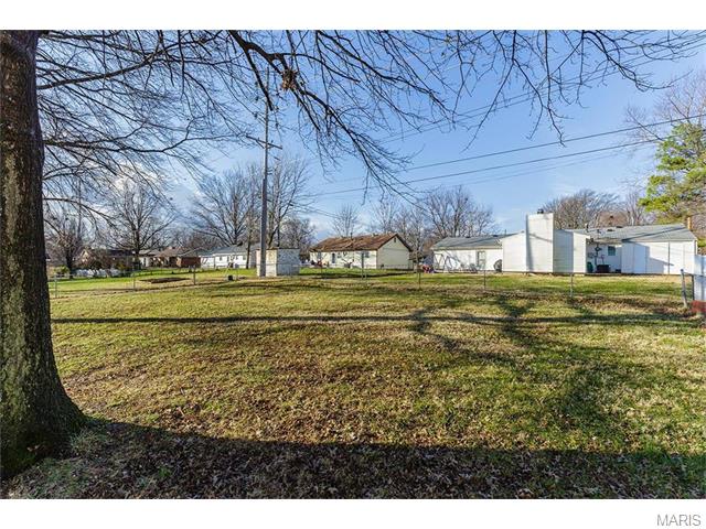 703 Eastbrook Dr, O'fallon, MO 63366 photo 26