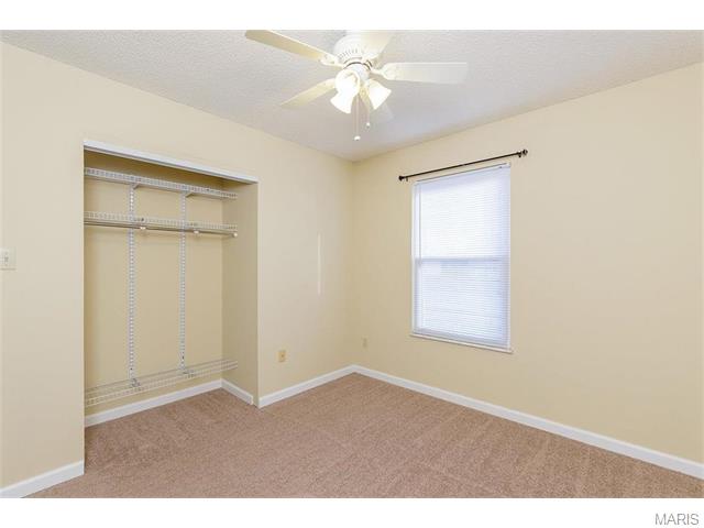 703 Eastbrook Dr, O'fallon, MO 63366 photo 18