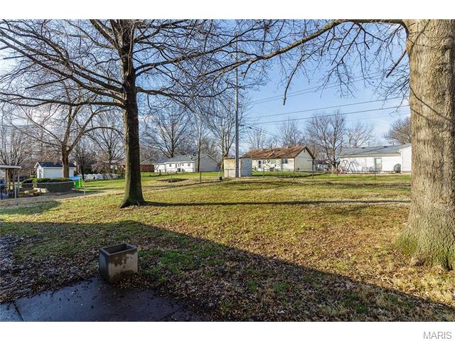 703 Eastbrook Dr, O'fallon, MO 63366 photo 25