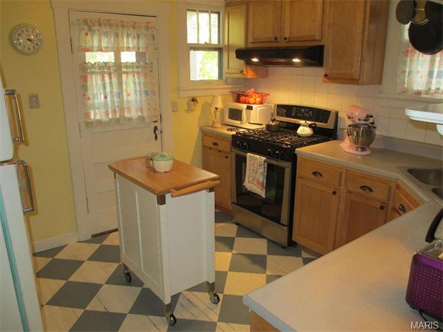 7341 Devonshire Ave, Saint Louis, MO 63119 photo 8