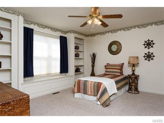26 Piepers Glen Ct, O'fallon, MO 63366 photo 11