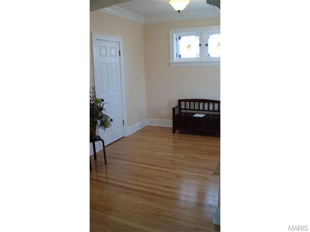 5437 Gresham Ave, Saint Louis, MO 63109 photo 18