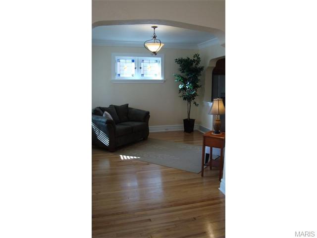 5437 Gresham Ave, Saint Louis, MO 63109 photo 24