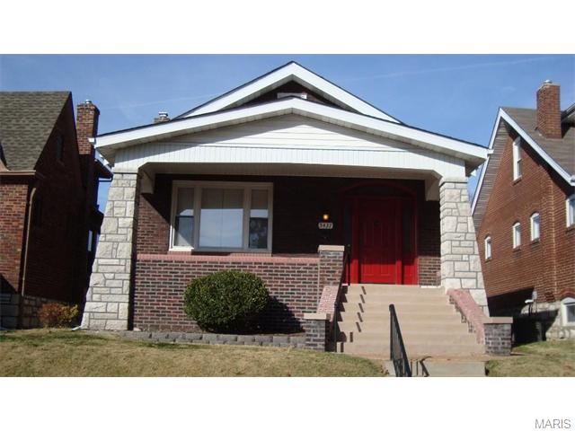 5437 Gresham Ave, Saint Louis, MO 63109 photo 1