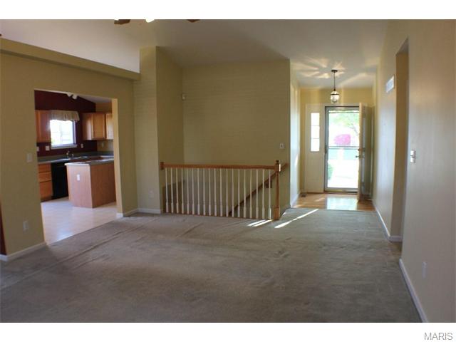 1215 Haven View Cir, O'fallon, MO 63366 photo 7