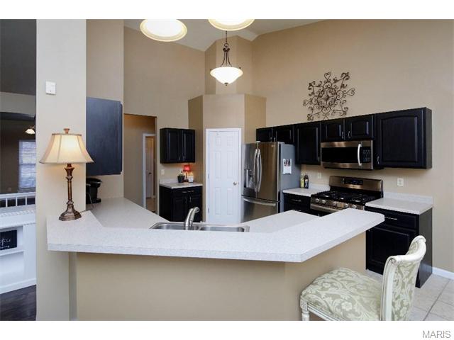 268 Valleybrook Ct, O'fallon, MO 63368 photo 6
