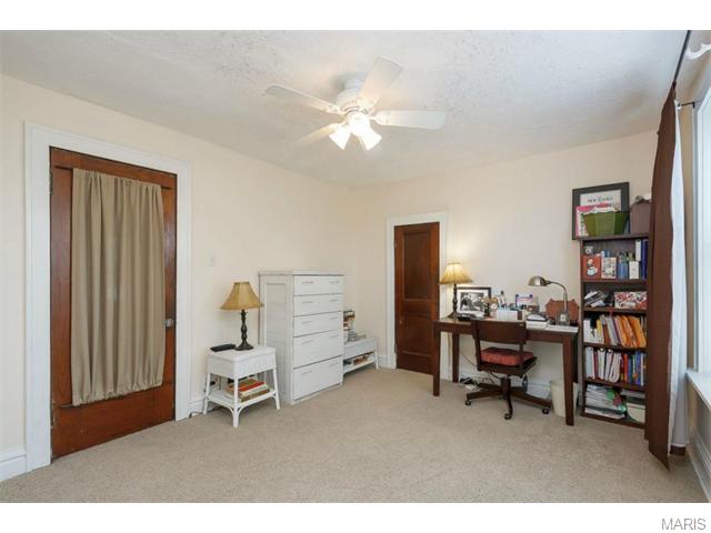 5433 Gresham Ave, Saint Louis, MO 63109 photo 23