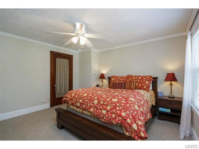 5433 Gresham Ave, Saint Louis, MO 63109 photo 20