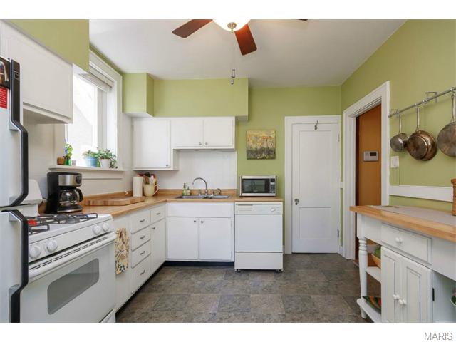 5433 Gresham Ave, Saint Louis, MO 63109 photo 10
