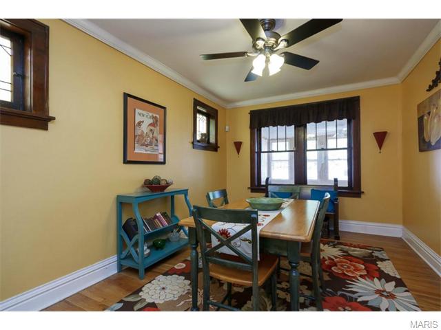 5433 Gresham Ave, Saint Louis, MO 63109 photo 15