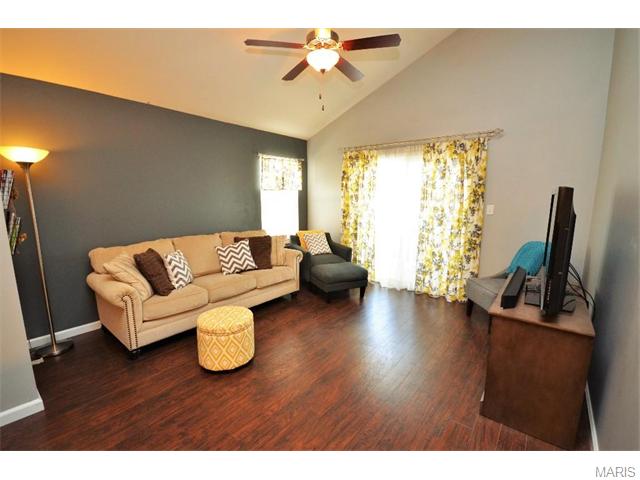 12300 Spring Crk, O'fallon, MO 63368 photo 2
