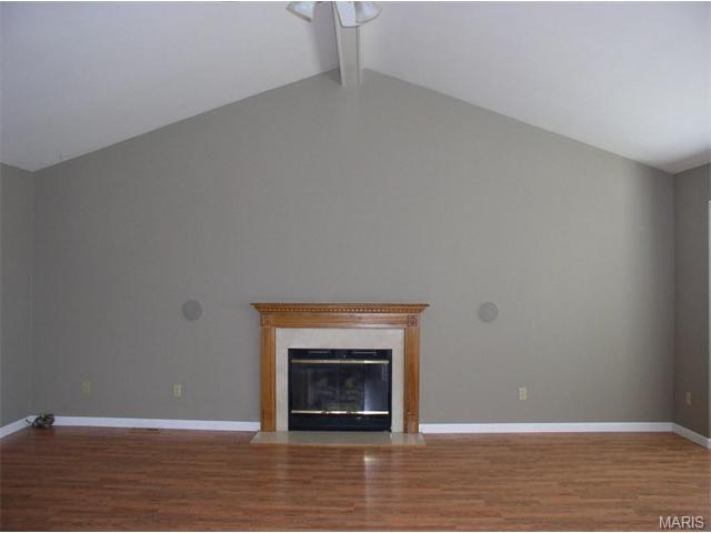 1157 Warm Winds Dr, O'fallon, MO 63366 photo 4