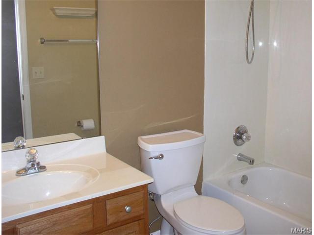 1157 Warm Winds Dr, O'fallon, MO 63366 photo 11