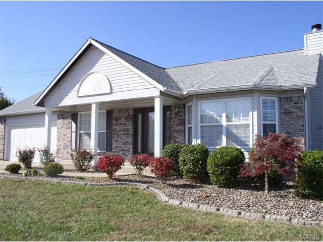 1157 Warm Winds Dr, O'fallon, MO 63366 photo 1