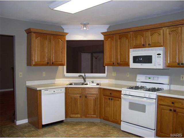 1157 Warm Winds Dr, O'fallon, MO 63366 photo 8