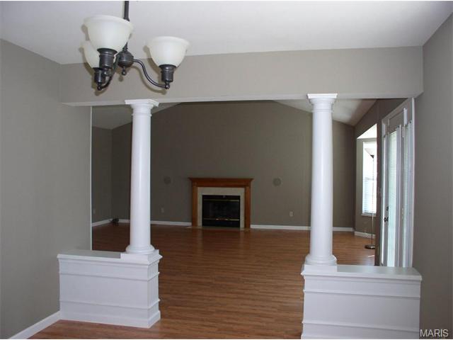1157 Warm Winds Dr, O'fallon, MO 63366 photo 9