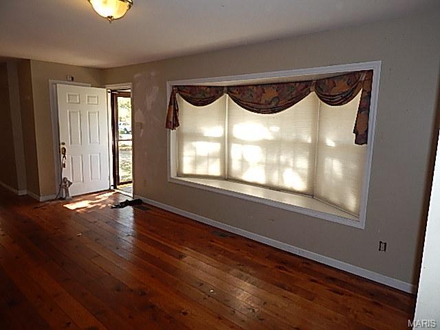 143 Mockingbird, Ballwin, MO 63021 photo 2